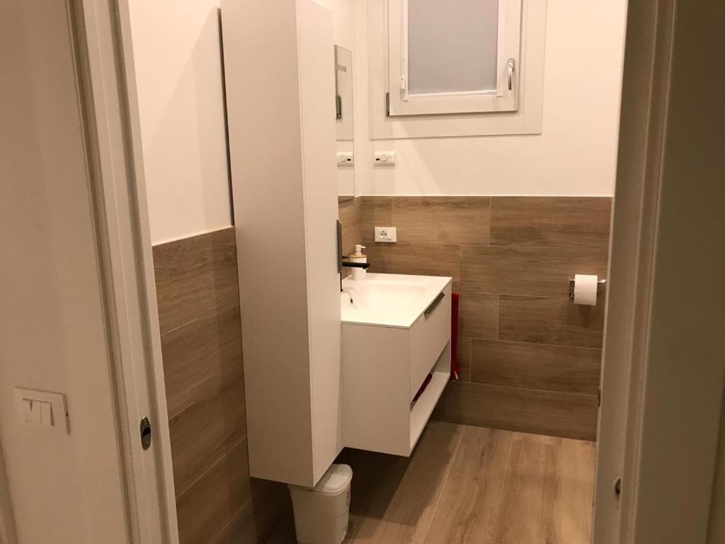 Dimora Aurora Hotel Pastrengo Buitenkant foto
